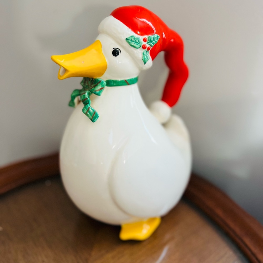 Duck The Halls Festive Vintage Duck Creamer